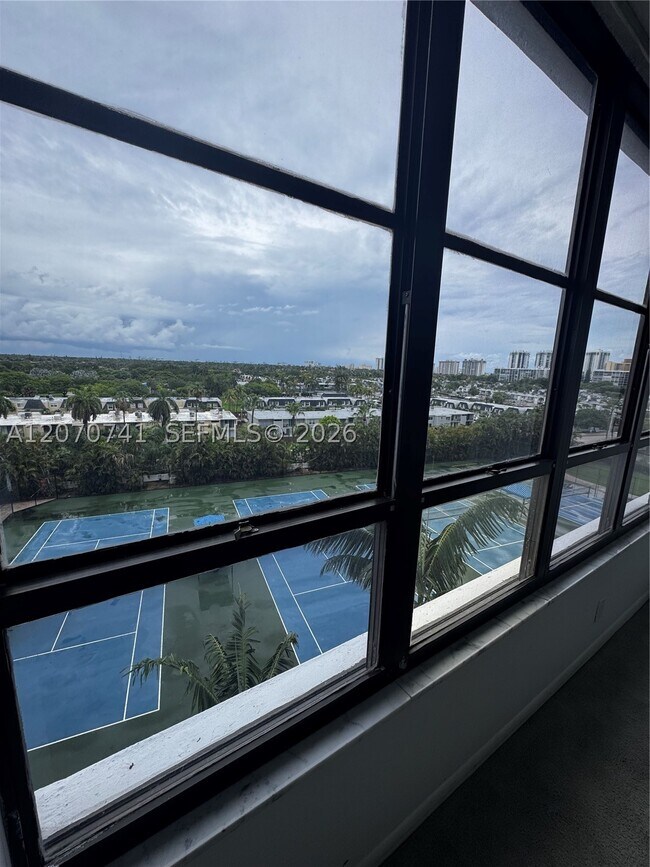 Building Photo - 600 Three Islands Boulevard