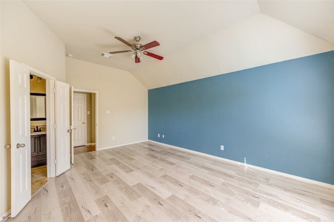 Building Photo - 44 Atascadero Dr