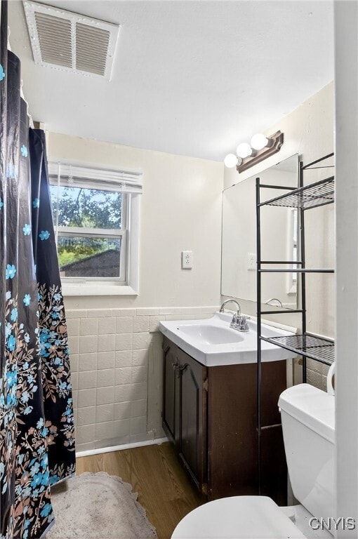 Building Photo - 308 Nelson Ave