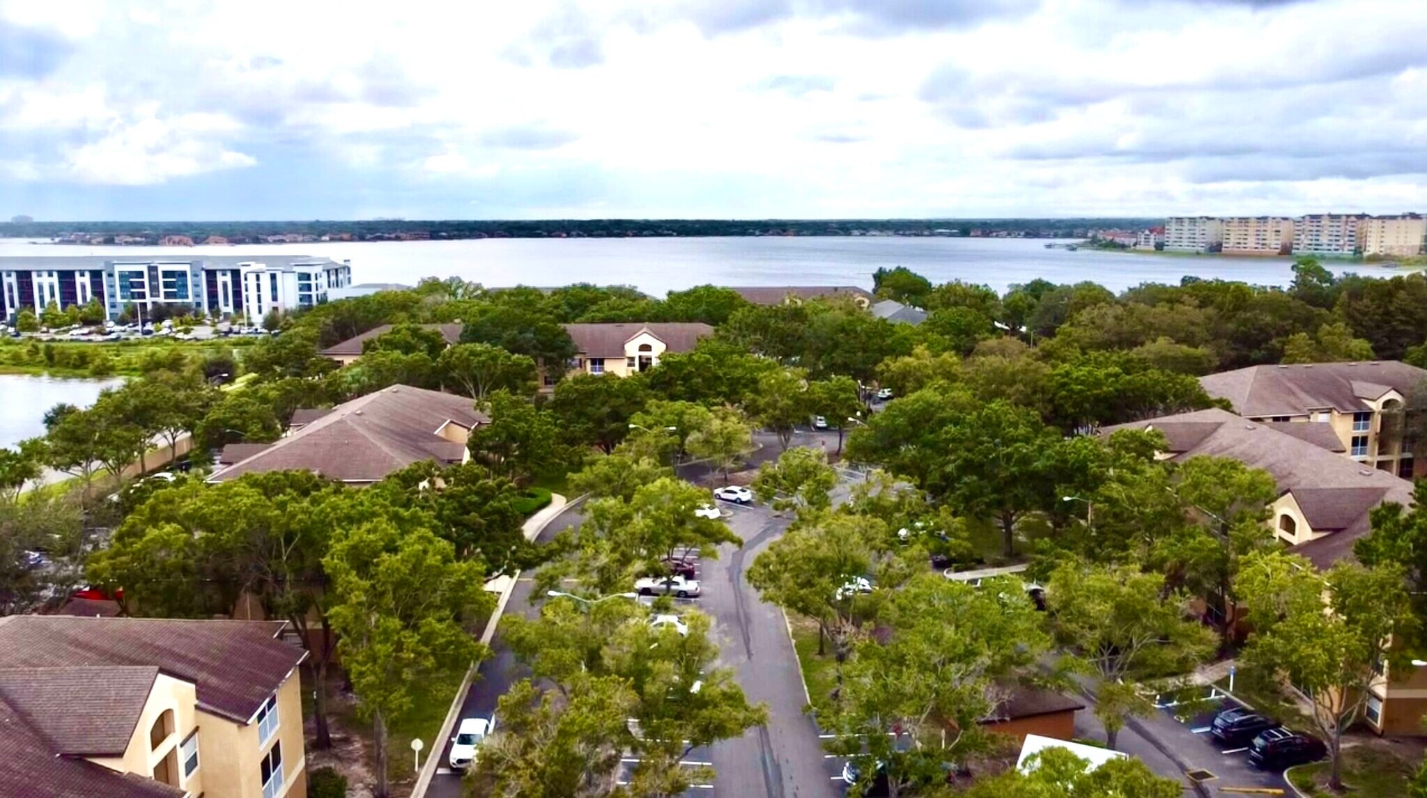 Building Photo - 7618 Pissarro Dr