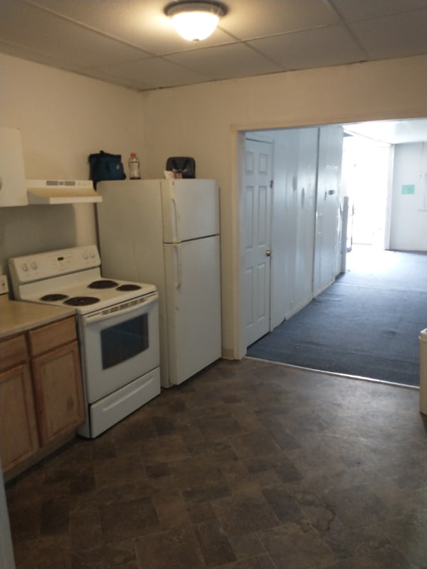 Building Photo - 1906 Church St