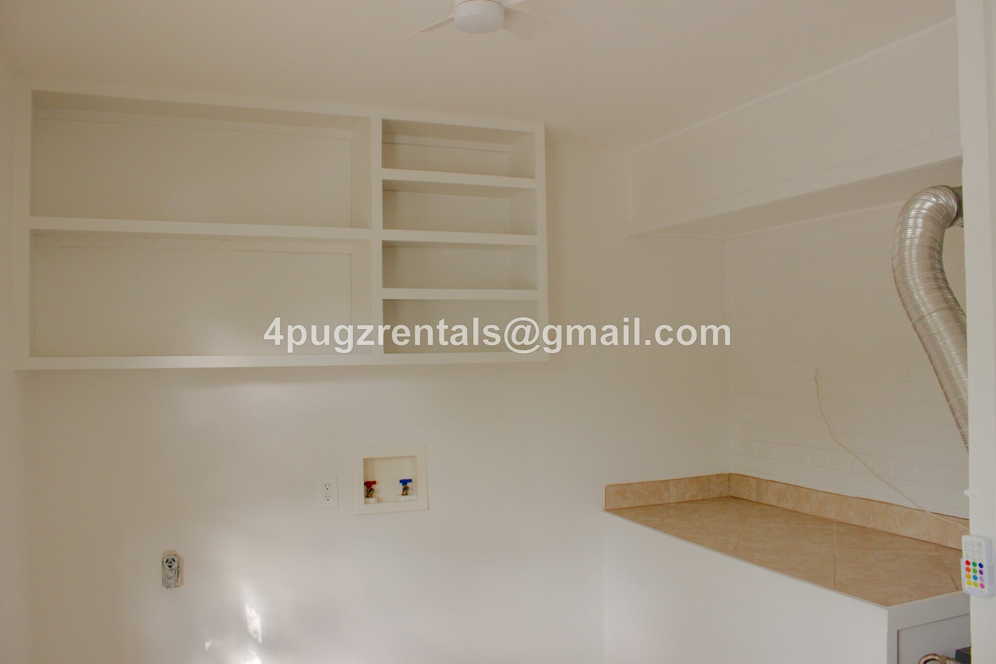 Building Photo - 107 W Newcomb Rd