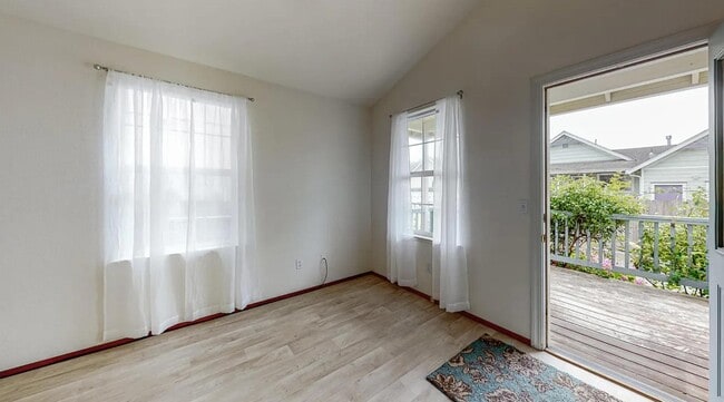 Building Photo - 2093 Tina Ct