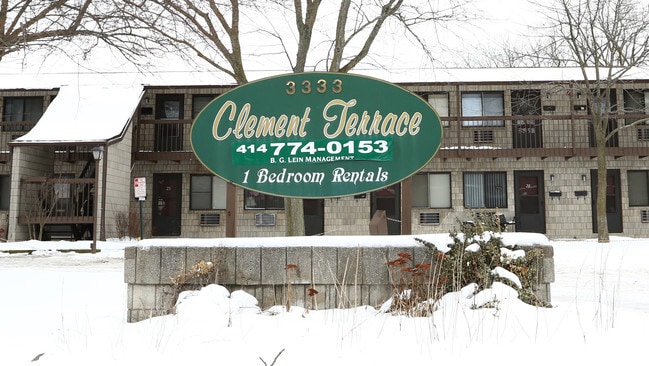 Building Photo - Clement Terrace