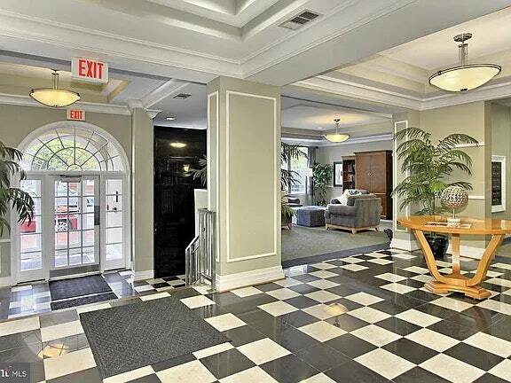 Building Photo - 4950 Brenman Park Dr