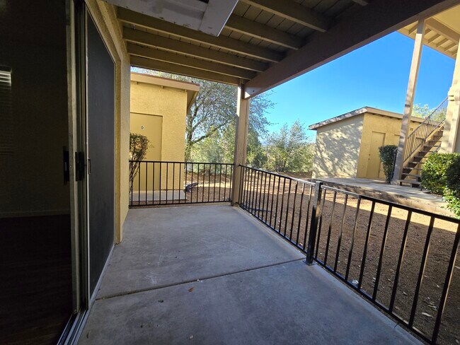 Building Photo - M&J Properties 161