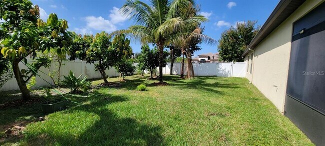 Building Photo - 7112 Spindle Tree Ln