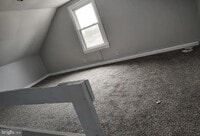 Building Photo - 527 Sassafras St