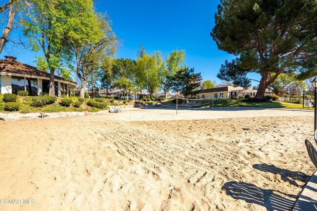 Building Photo - 4170 Lake Harbor Ln