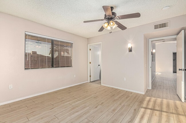 Building Photo - 20014 N Conquistador Dr