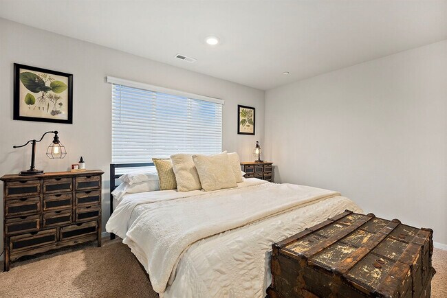 Building Photo - 10715 186th St Ct E