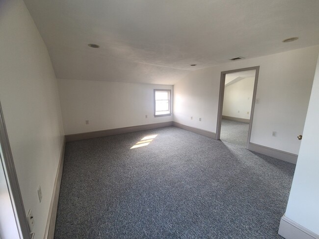 Building Photo - 26-28 Leyden St