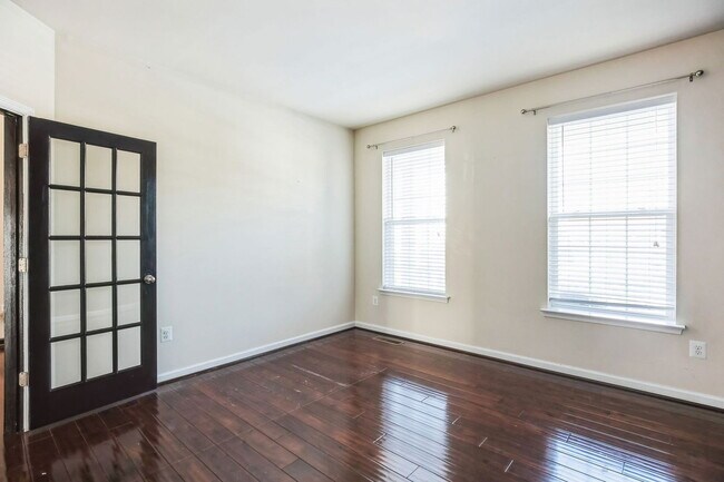 Building Photo - 10317 Saltbush Court