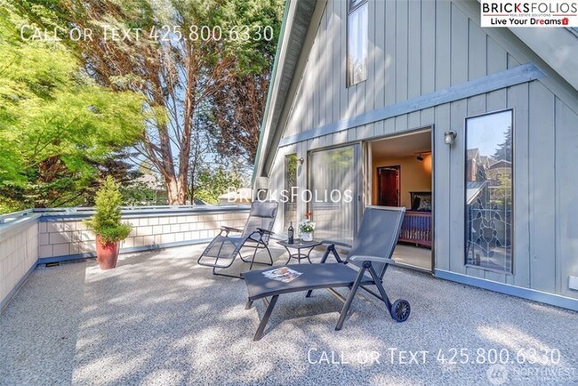 Building Photo - Remarkable Redmond Home - Walk to Microsof...