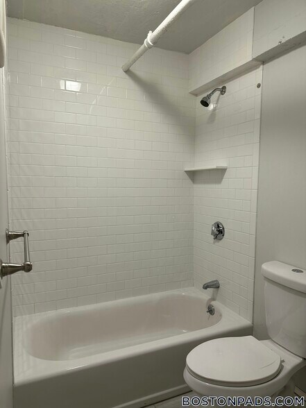 Building Photo - 1450 Commonwealth Ave