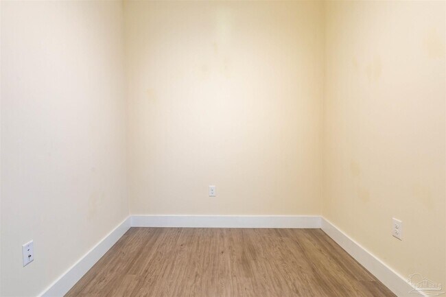 Building Photo - 340 Bluefish Dr
