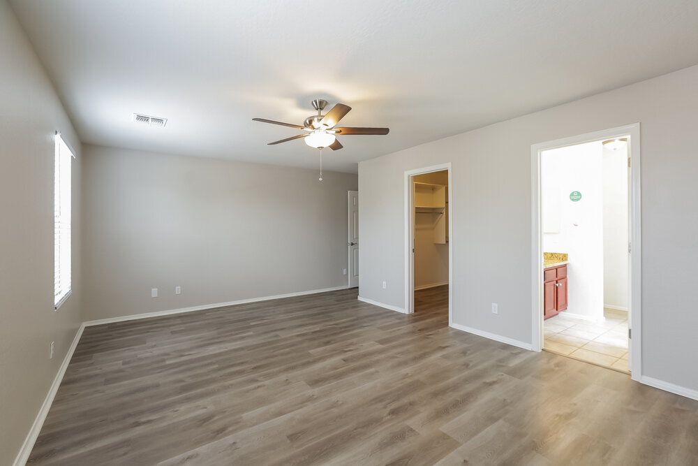 Building Photo - 10755 W Coolidge St