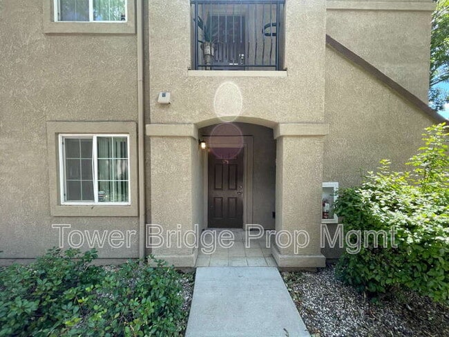 Building Photo - 4200 E Commerce Way