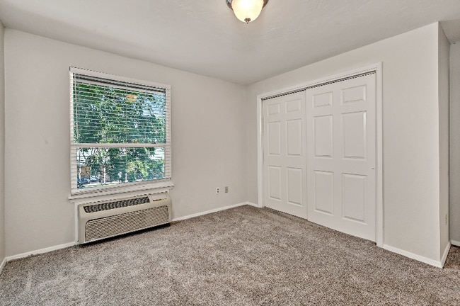 Building Photo - 3110 Cherry Ln