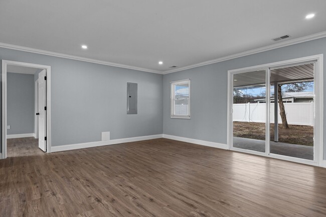 Building Photo - Beautiful brand new 4 bed 2 bath for Rent ...