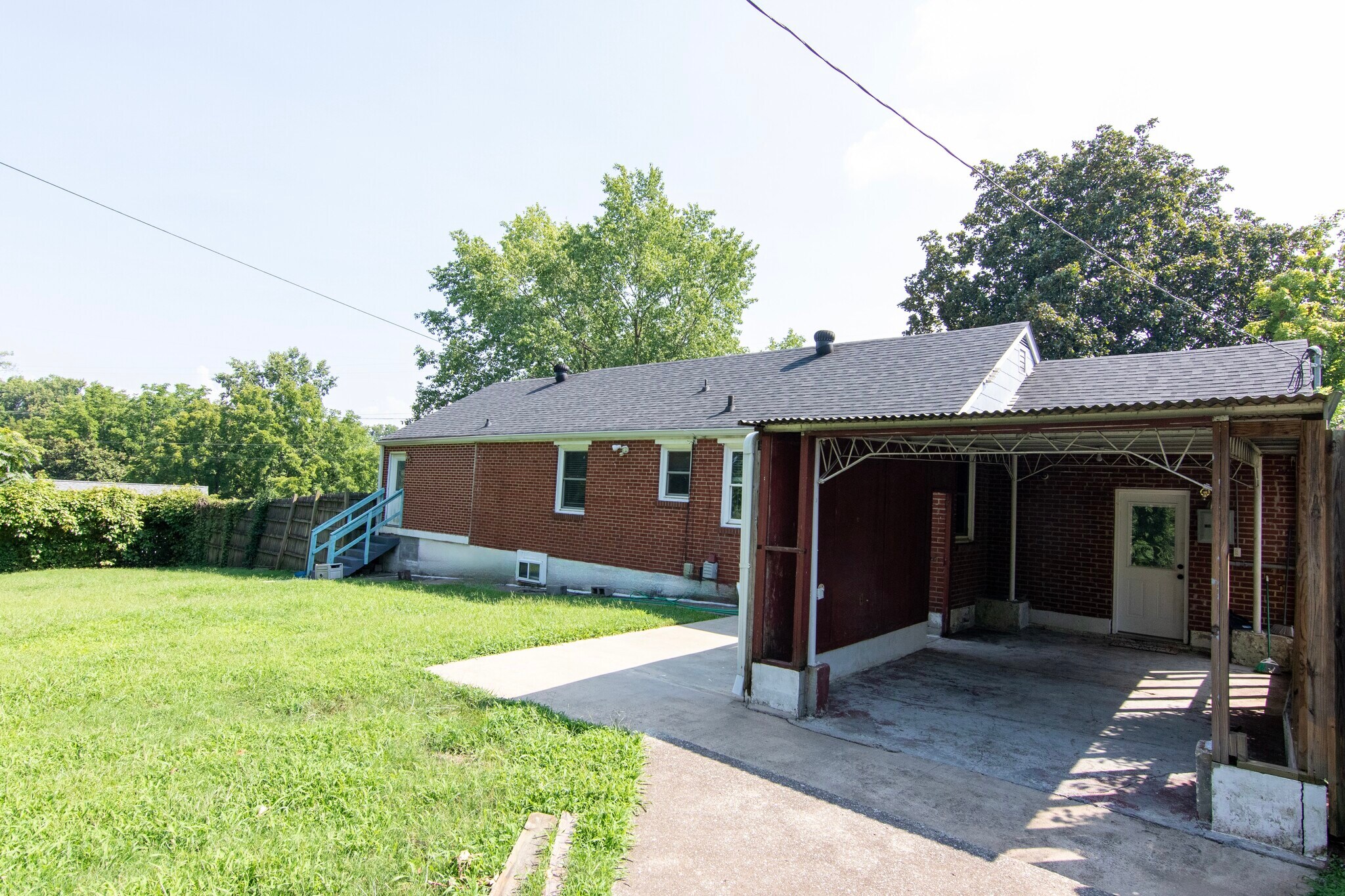 Building Photo - 313 Rachel Rd