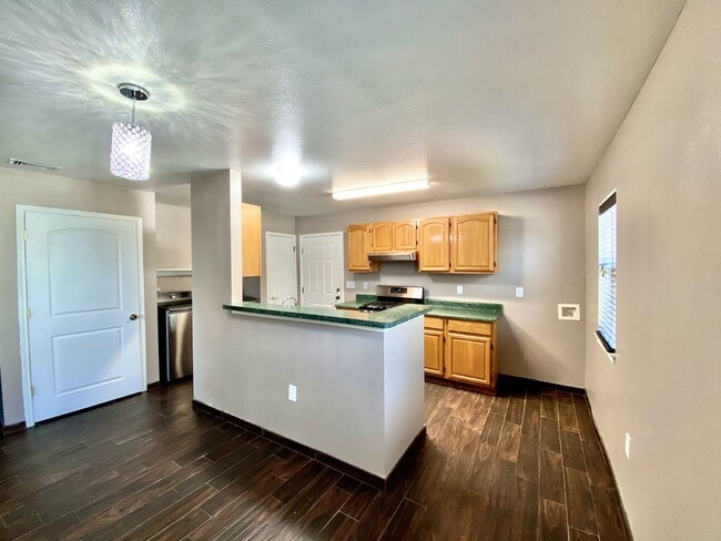 Building Photo - 4834 Birdie Ln