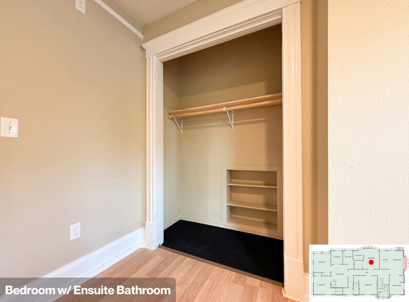 Bedroom w/ Ensuite Bath - 2613 Bryant Ave S