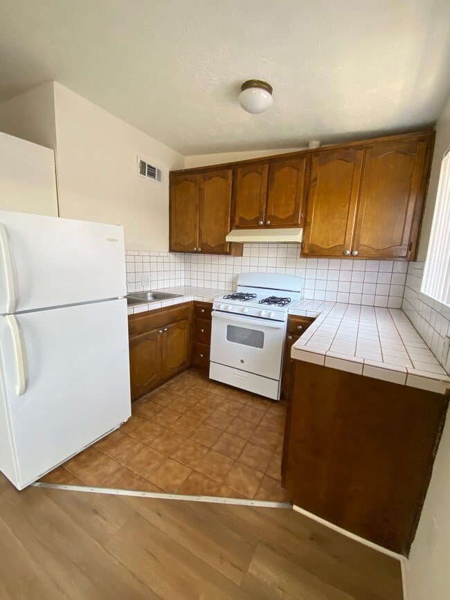 Building Photo - 14833 Friar St