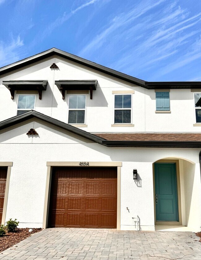 Building Photo - New Townhome for Rent