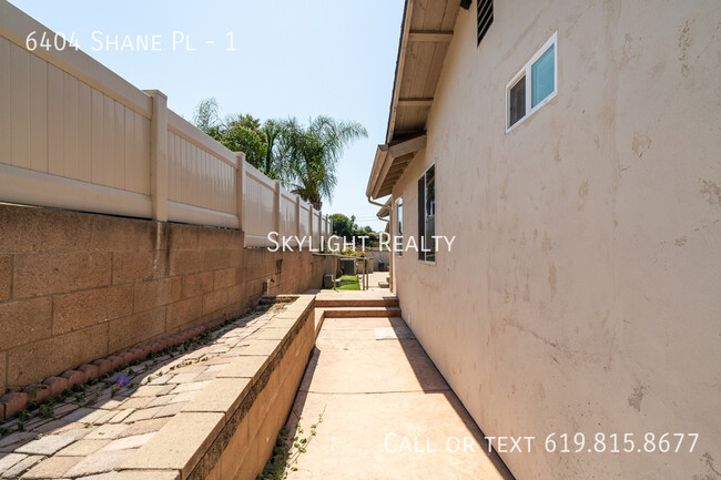 Building Photo - 6404 Shane Pl