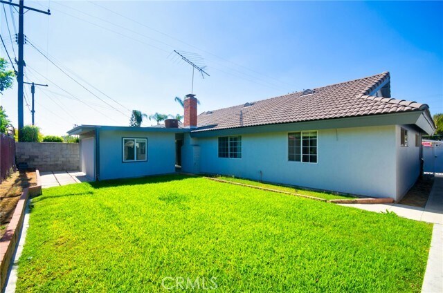 Building Photo - 530 W Parkwood Ave