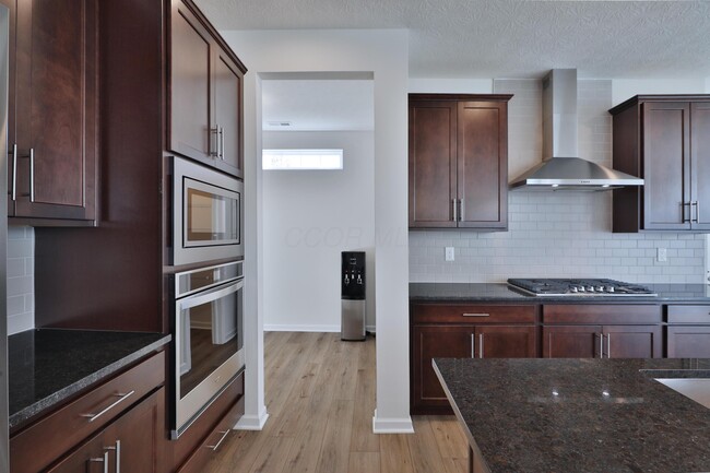 Building Photo - 12009 Landon Dr