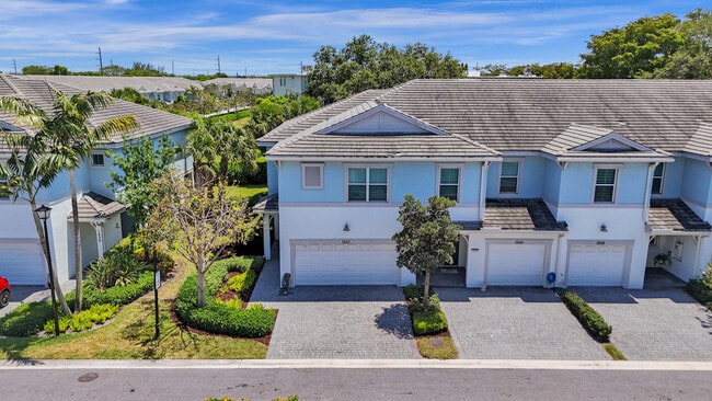 Building Photo - 1842 Sandpiper Pointe Pl
