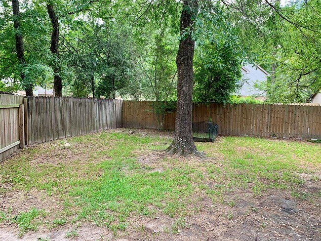 Building Photo - 22 N Wavy Oak Cir