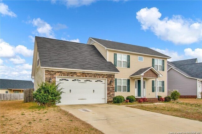 Building Photo - 4213 Pleasantburg Dr