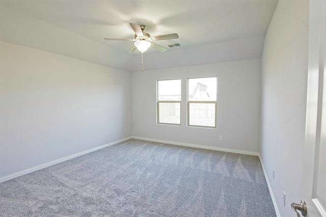 Building Photo - 625 Hidden Cove Dr