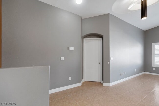 Building Photo - 9333 Leaping Deer Pl