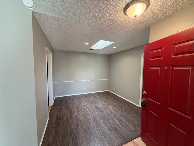 Building Photo - Home Located In Shadow Hills & Frenship School District!