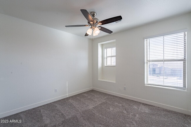 Building Photo - 4244 E Gleneagle Dr