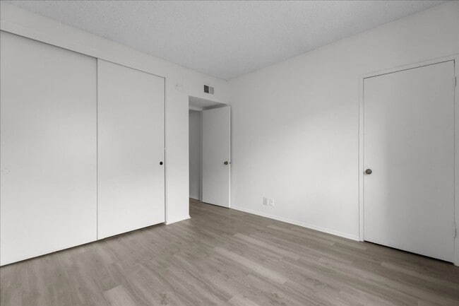 Building Photo - Two-Story Townhome with Private Garage and...