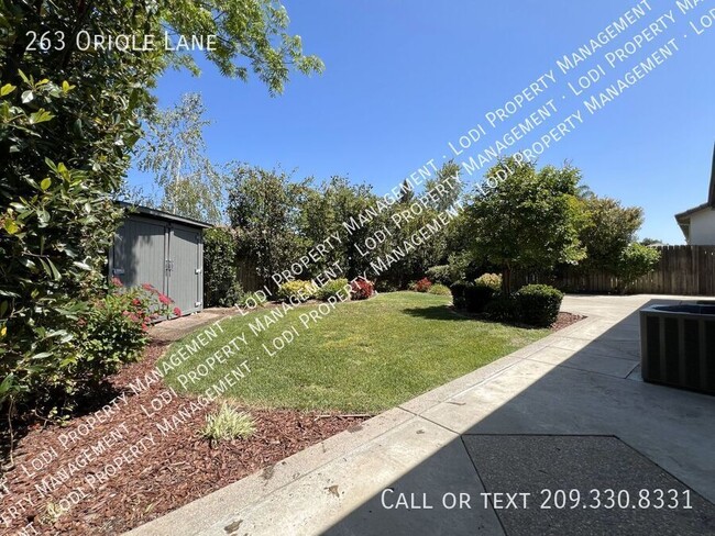 Building Photo - 263 Oriole Ln