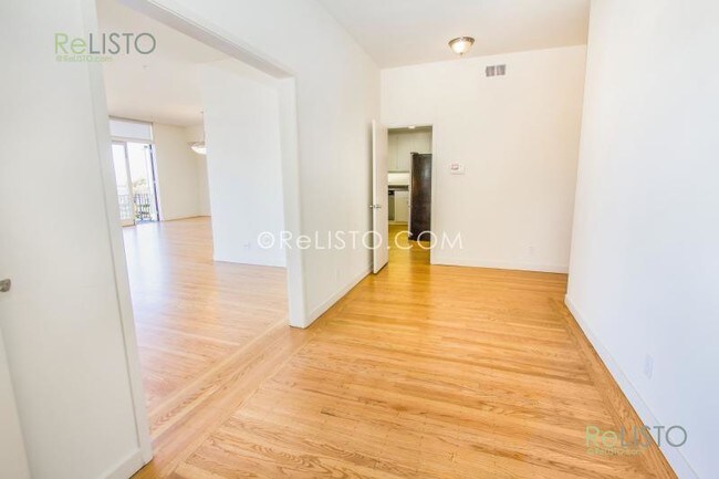 Building Photo - 2296 Vallejo St