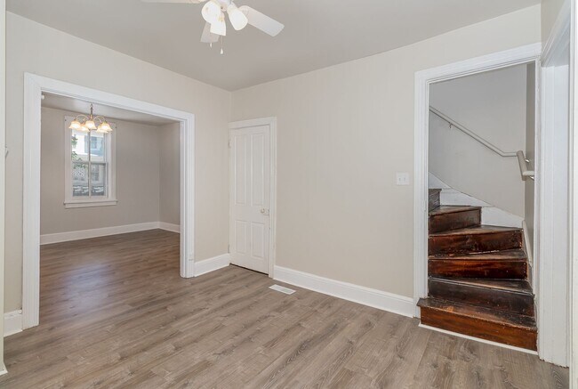 Building Photo - 3 bedroom home in Carlisle!