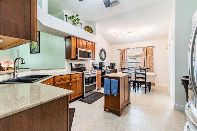 Building Photo - 16709 Fairbolt Way