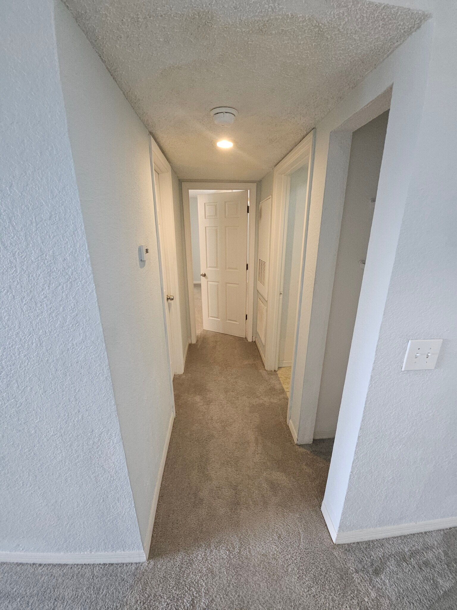 Building Photo - 5160 Conroy Rd