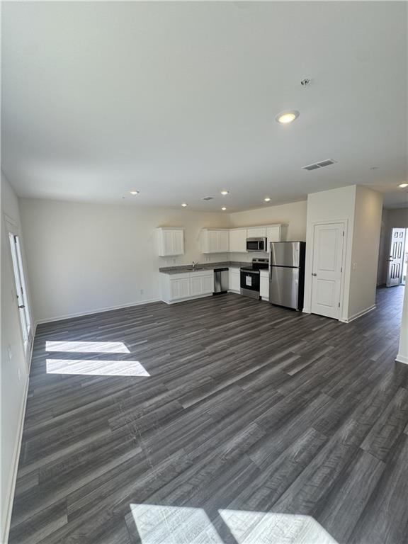 Building Photo - 3009 Acacia Cir
