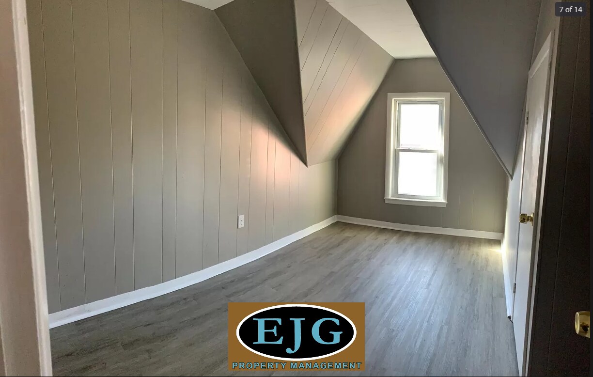 Building Photo - 15 Wheelock St