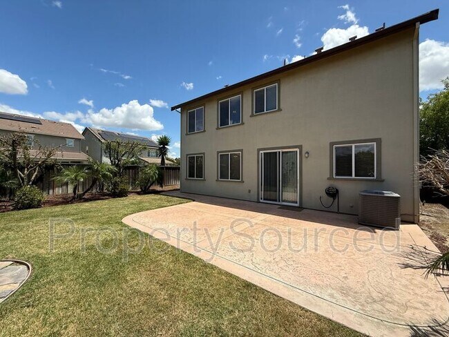 Building Photo - 18517 Admiral Way