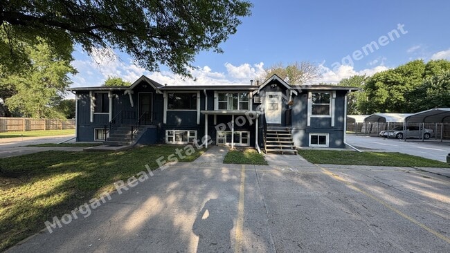 Building Photo - 511 N Platte Ave