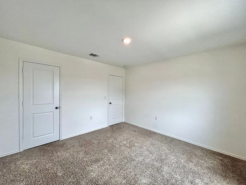 Building Photo - 14205 Lyndora Ln